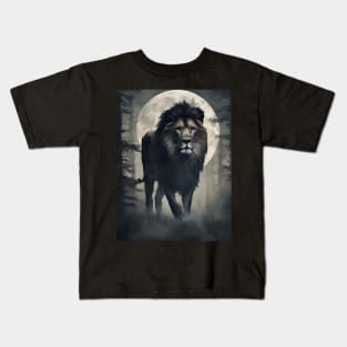 Lion in the Foggy Forest Under the Big Moon Kids T-Shirt